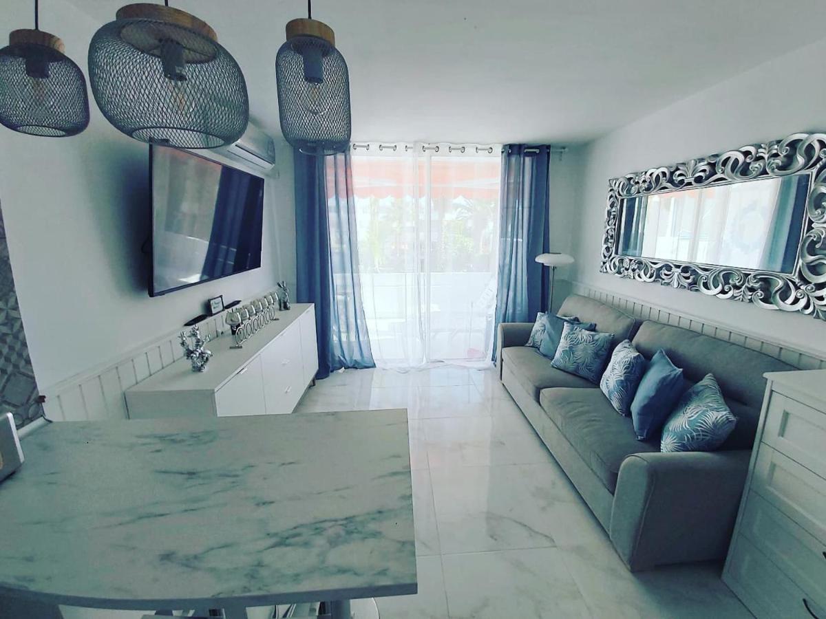Canarian Blue Suite Tropical Garden View & Pool طوستا ديل سيلونثيو المظهر الخارجي الصورة