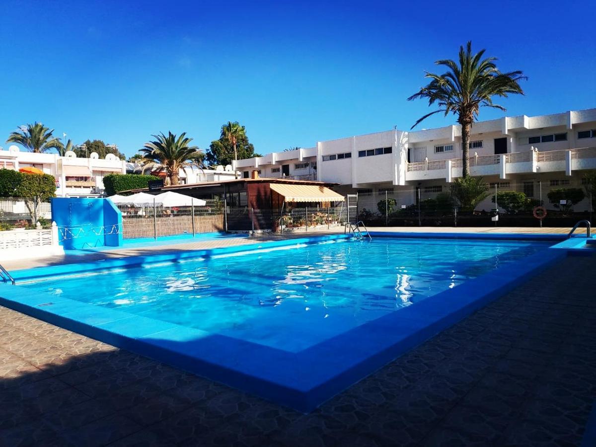 Canarian Blue Suite Tropical Garden View & Pool طوستا ديل سيلونثيو المظهر الخارجي الصورة