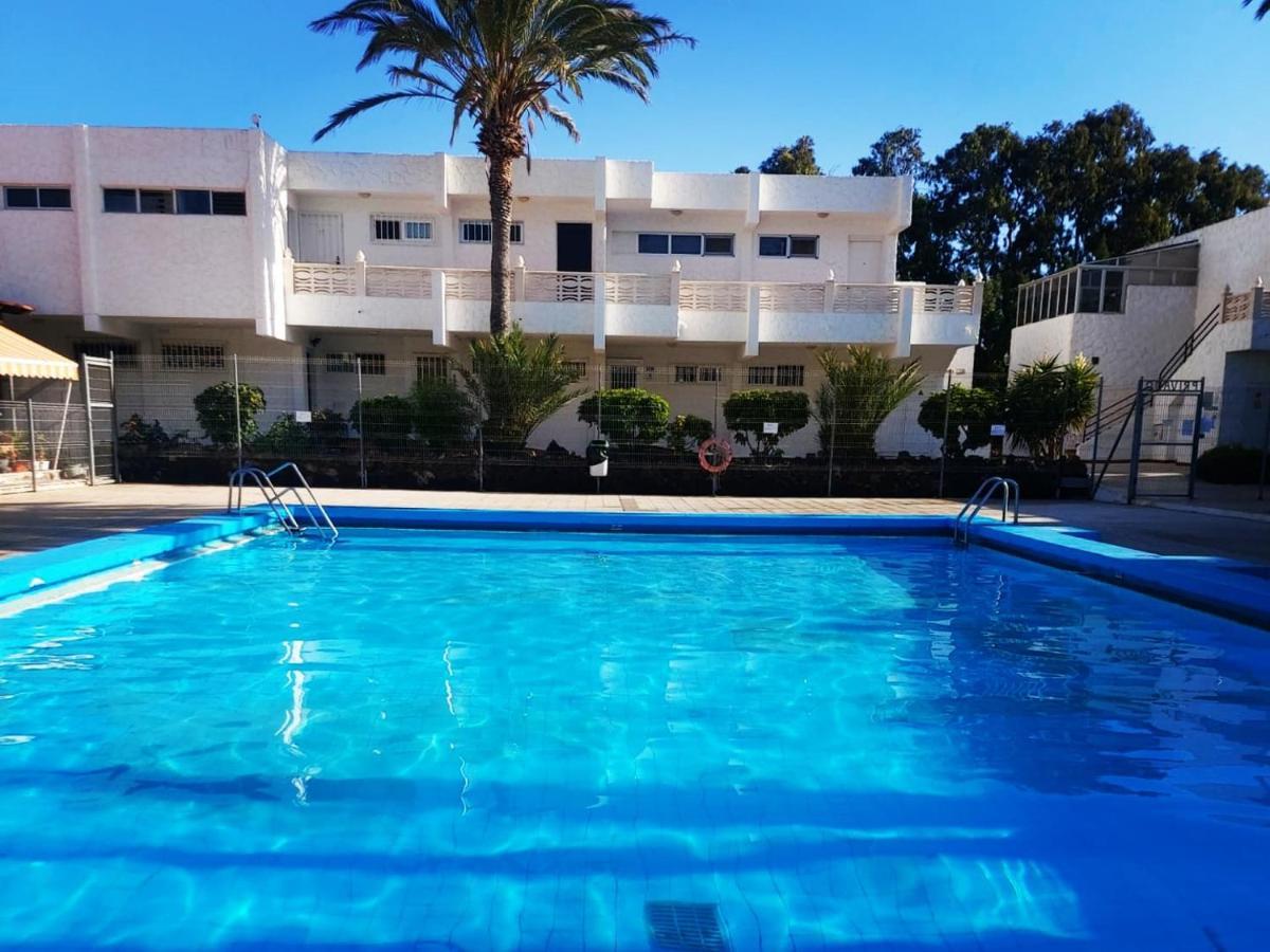 Canarian Blue Suite Tropical Garden View & Pool طوستا ديل سيلونثيو المظهر الخارجي الصورة
