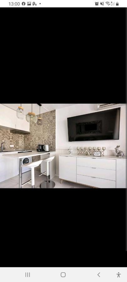 Canarian Blue Suite Tropical Garden View & Pool طوستا ديل سيلونثيو المظهر الخارجي الصورة